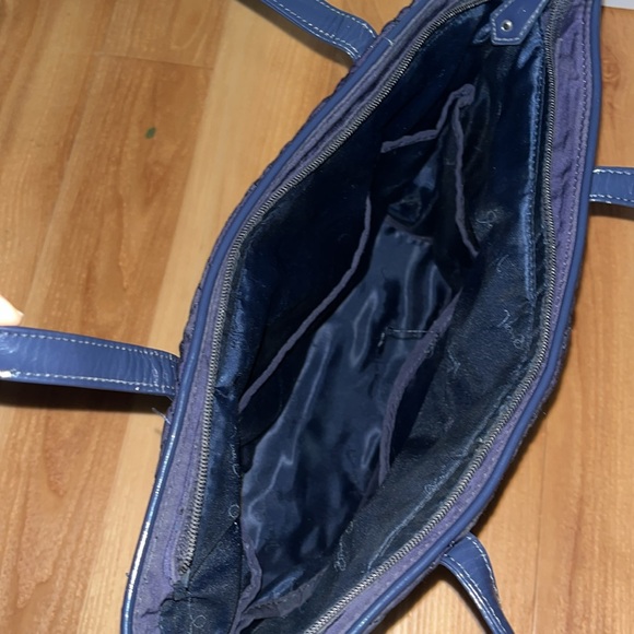 Vera Bradley Tote - Picture 5 of 5